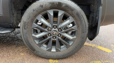 Toyota Land Cruiser 2.8 D-4D 204 Invincible 5dr Auto [7 Seat] Diesel Station Wagon